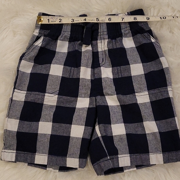 Jumping Beans boys size 4T checkered navy/white shorts - Picture 3 of 7
